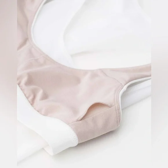 Lululemon Light and Breezy Tank - Picture 8 of 15